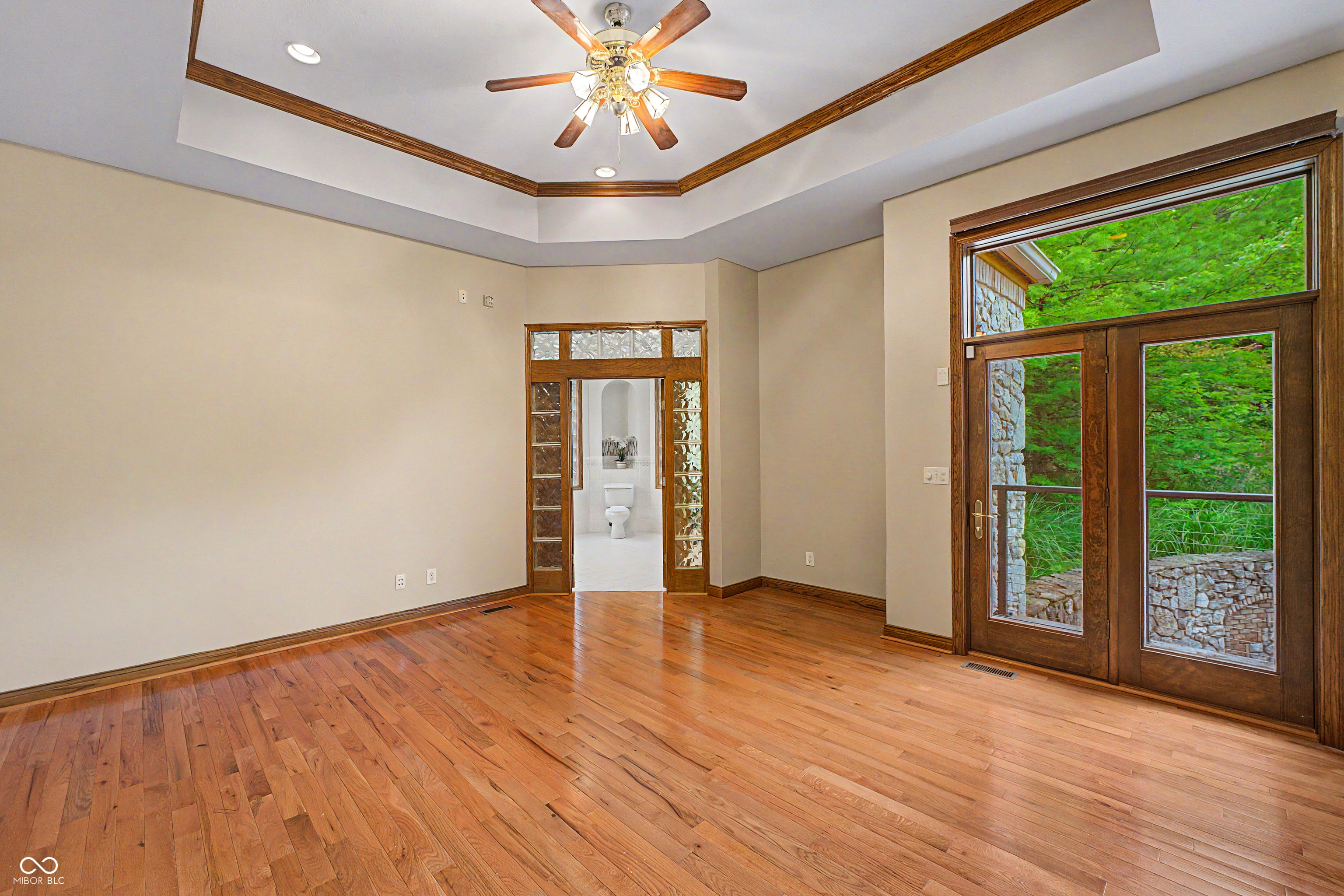 12980 W Mount Healthy Rd, Columbus, IN, 47201, USA, 4 Bedrooms Bedrooms, ,5 BathroomsBathrooms,Residential,Active,12980 W Mount Healthy Rd,22103652