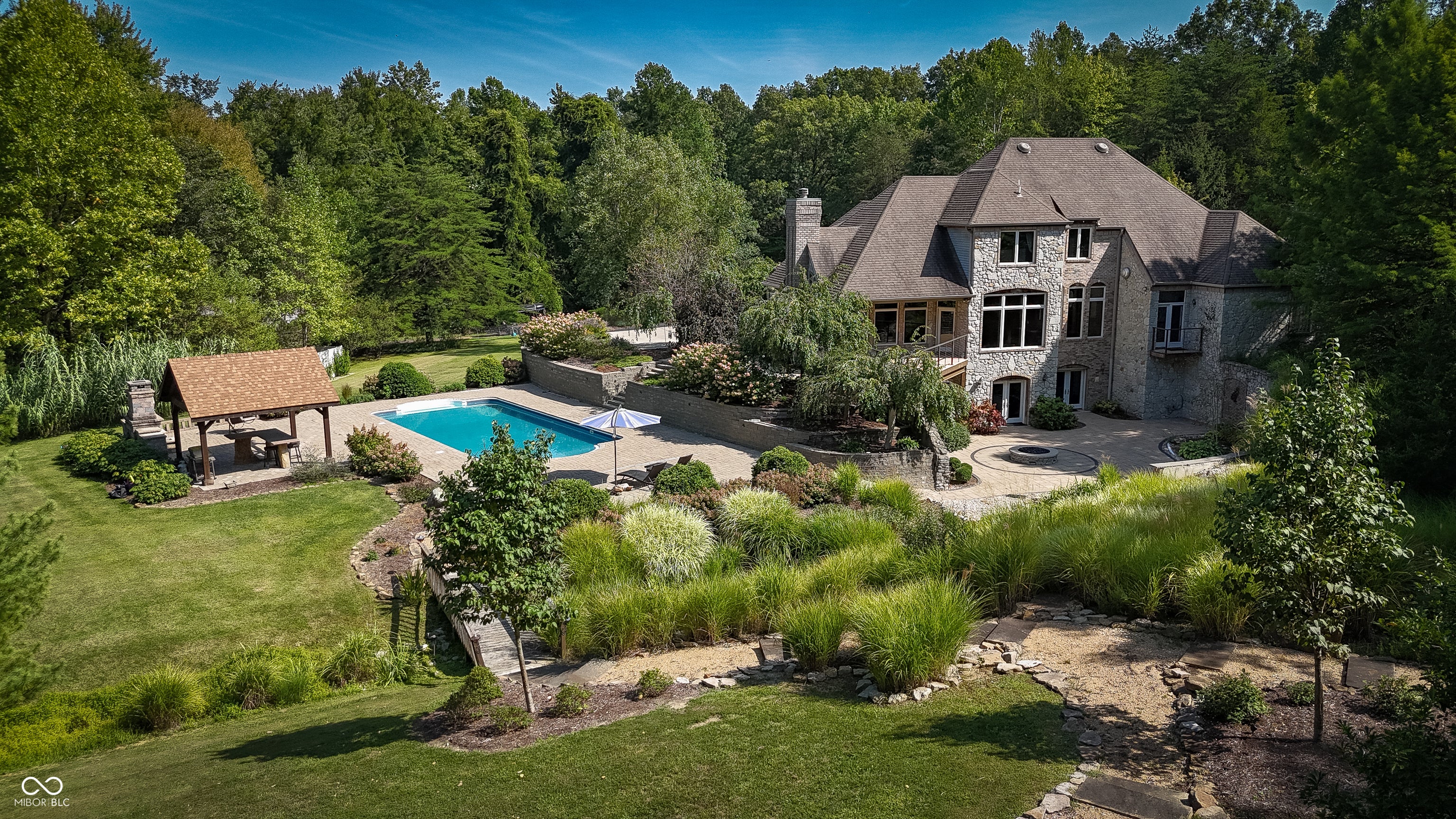 12980 W Mount Healthy Rd, Columbus, IN, 47201, USA, 4 Bedrooms Bedrooms, ,5 BathroomsBathrooms,Residential,Active,12980 W Mount Healthy Rd,22103652