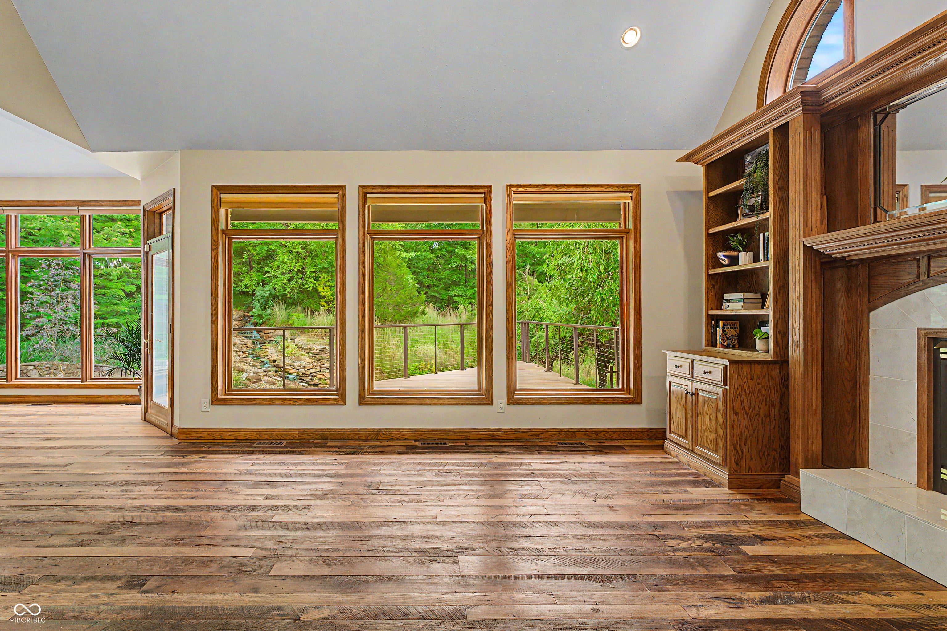 12980 W Mount Healthy Rd, Columbus, IN, 47201, USA, 4 Bedrooms Bedrooms, ,5 BathroomsBathrooms,Residential,Active,12980 W Mount Healthy Rd,22103652