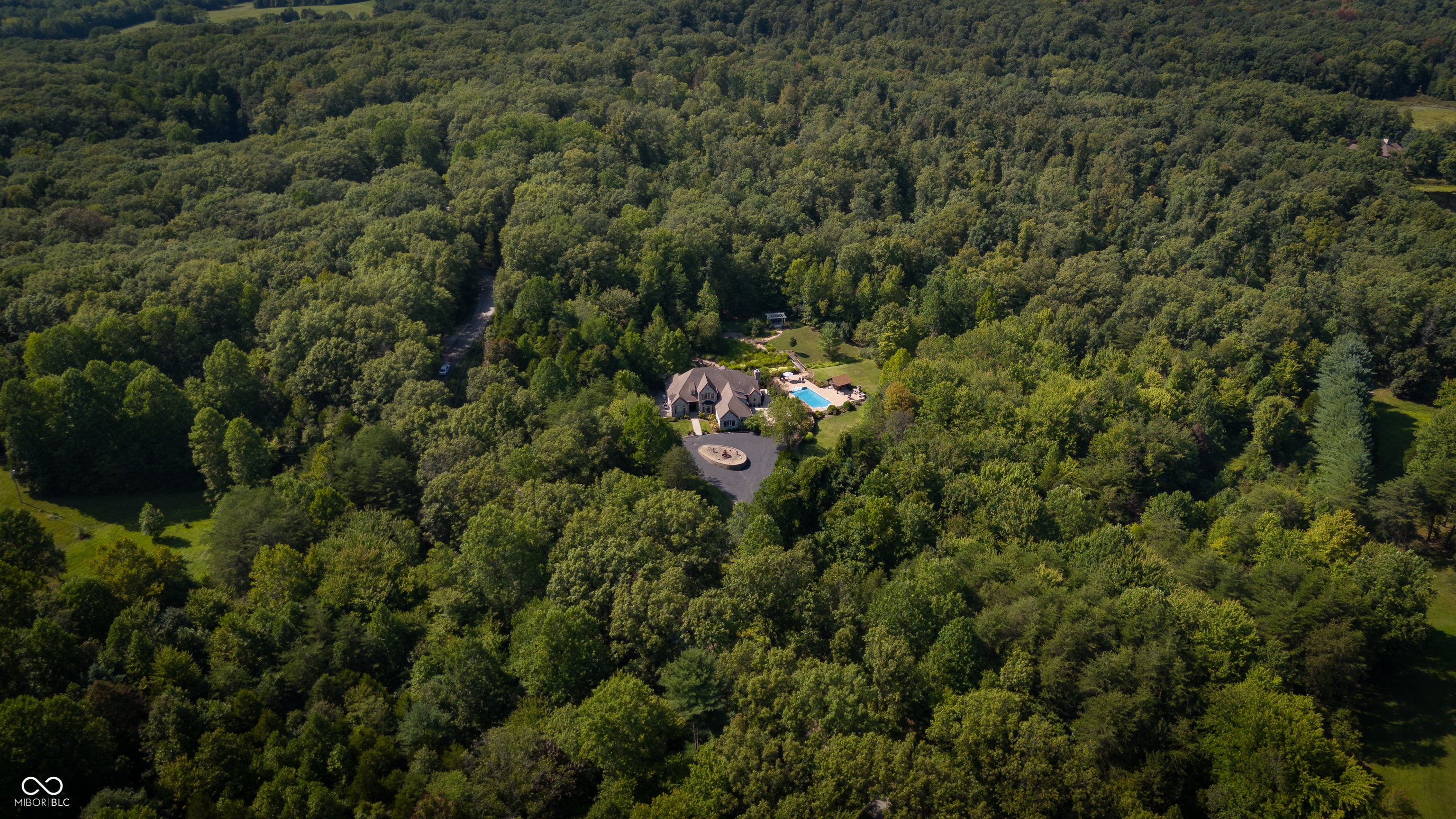 12980 W Mount Healthy Rd, Columbus, IN, 47201, USA, 4 Bedrooms Bedrooms, ,5 BathroomsBathrooms,Residential,Active,12980 W Mount Healthy Rd,22103652