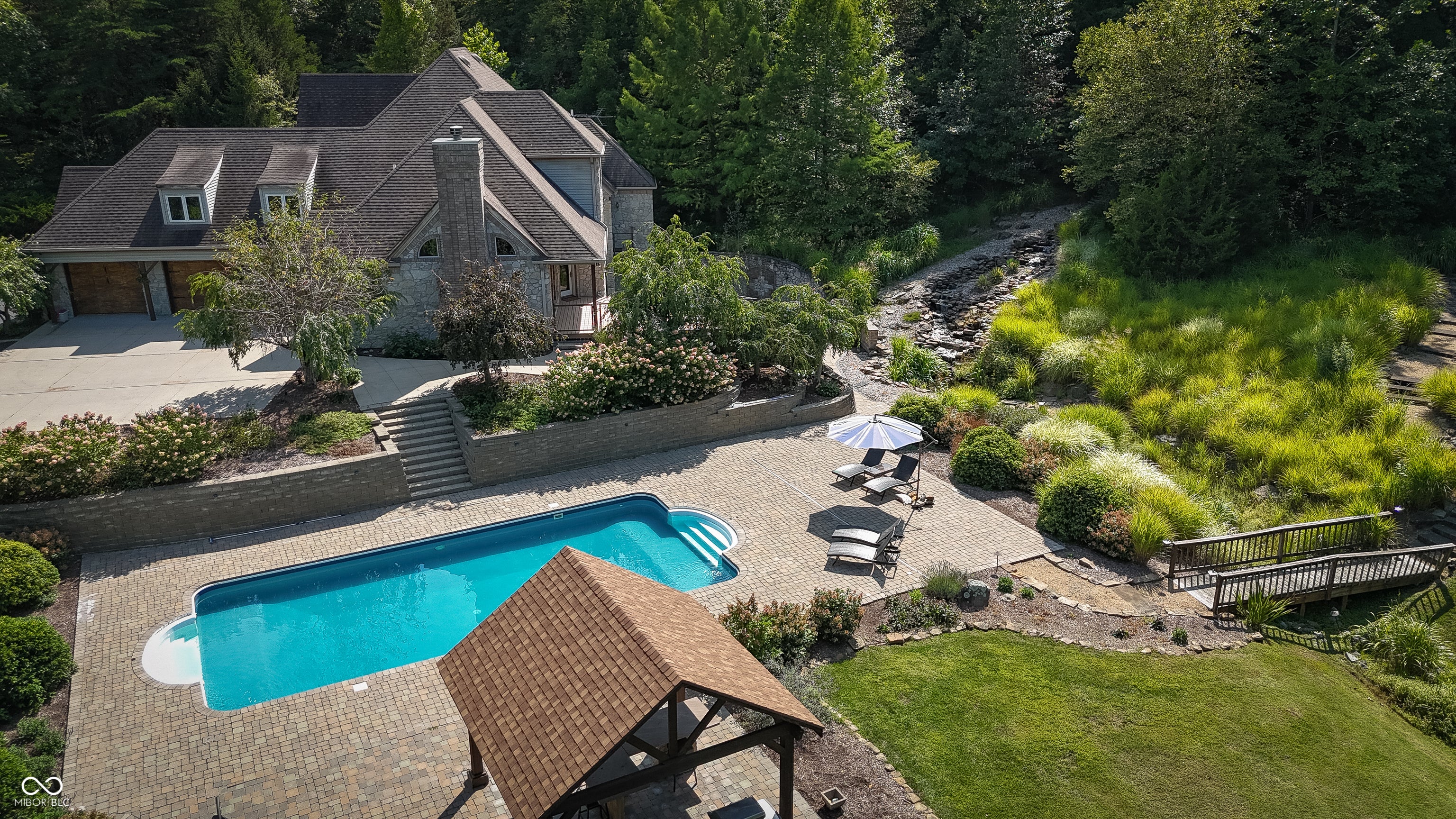 12980 W Mount Healthy Rd, Columbus, IN, 47201, USA, 4 Bedrooms Bedrooms, ,5 BathroomsBathrooms,Residential,Active,12980 W Mount Healthy Rd,22103652