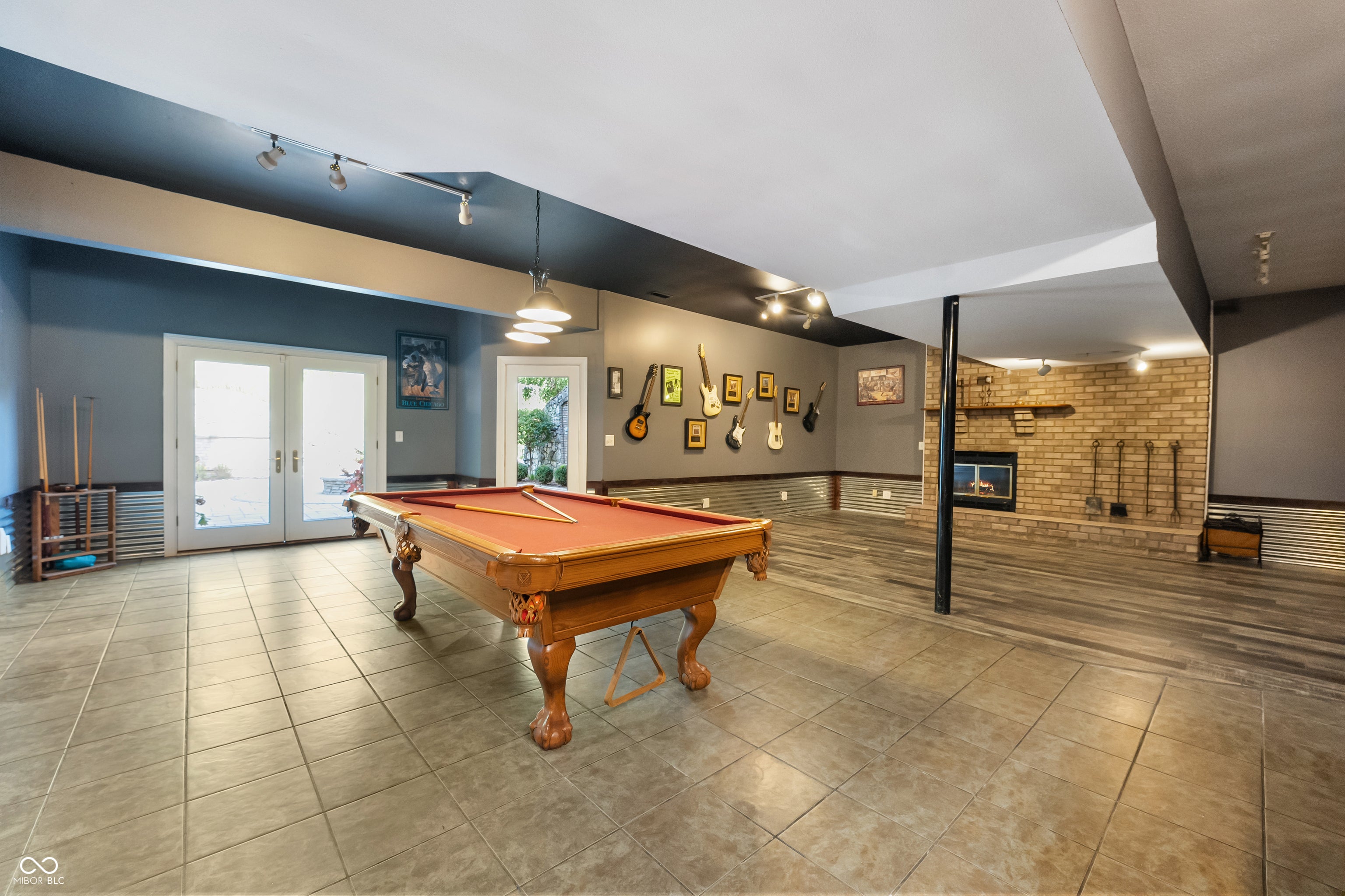 12980 W Mount Healthy Rd, Columbus, IN, 47201, USA, 4 Bedrooms Bedrooms, ,5 BathroomsBathrooms,Residential,Active,12980 W Mount Healthy Rd,22103652