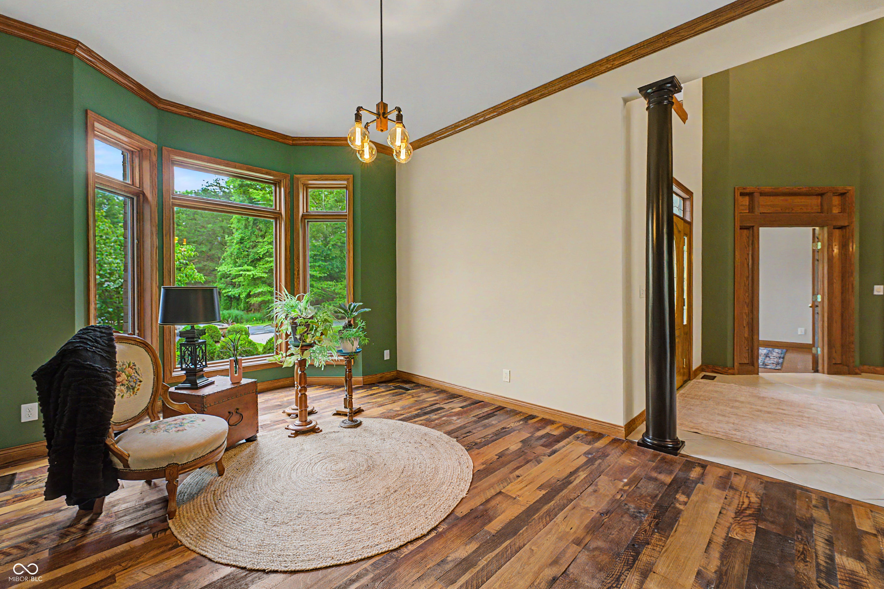 12980 W Mount Healthy Rd, Columbus, IN, 47201, USA, 4 Bedrooms Bedrooms, ,5 BathroomsBathrooms,Residential,Active,12980 W Mount Healthy Rd,22103652