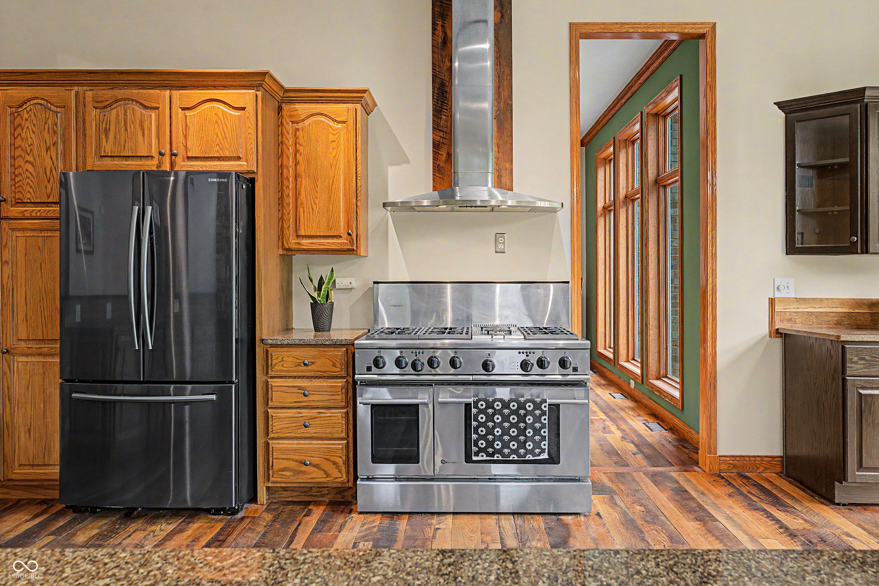 12980 W Mount Healthy Rd, Columbus, IN, 47201, USA, 4 Bedrooms Bedrooms, ,5 BathroomsBathrooms,Residential,Active,12980 W Mount Healthy Rd,22103652