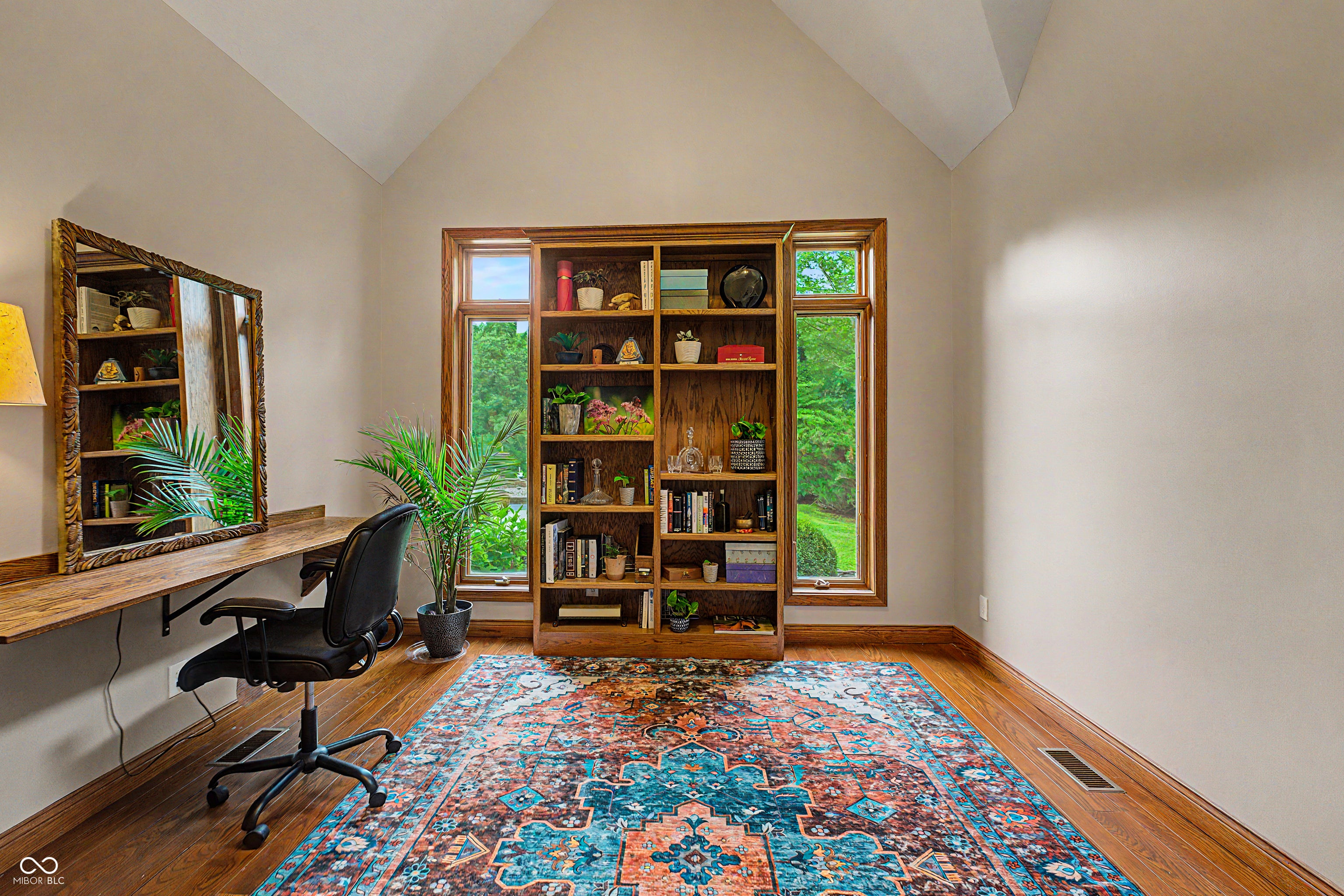 12980 W Mount Healthy Rd, Columbus, IN, 47201, USA, 4 Bedrooms Bedrooms, ,5 BathroomsBathrooms,Residential,Active,12980 W Mount Healthy Rd,22103652