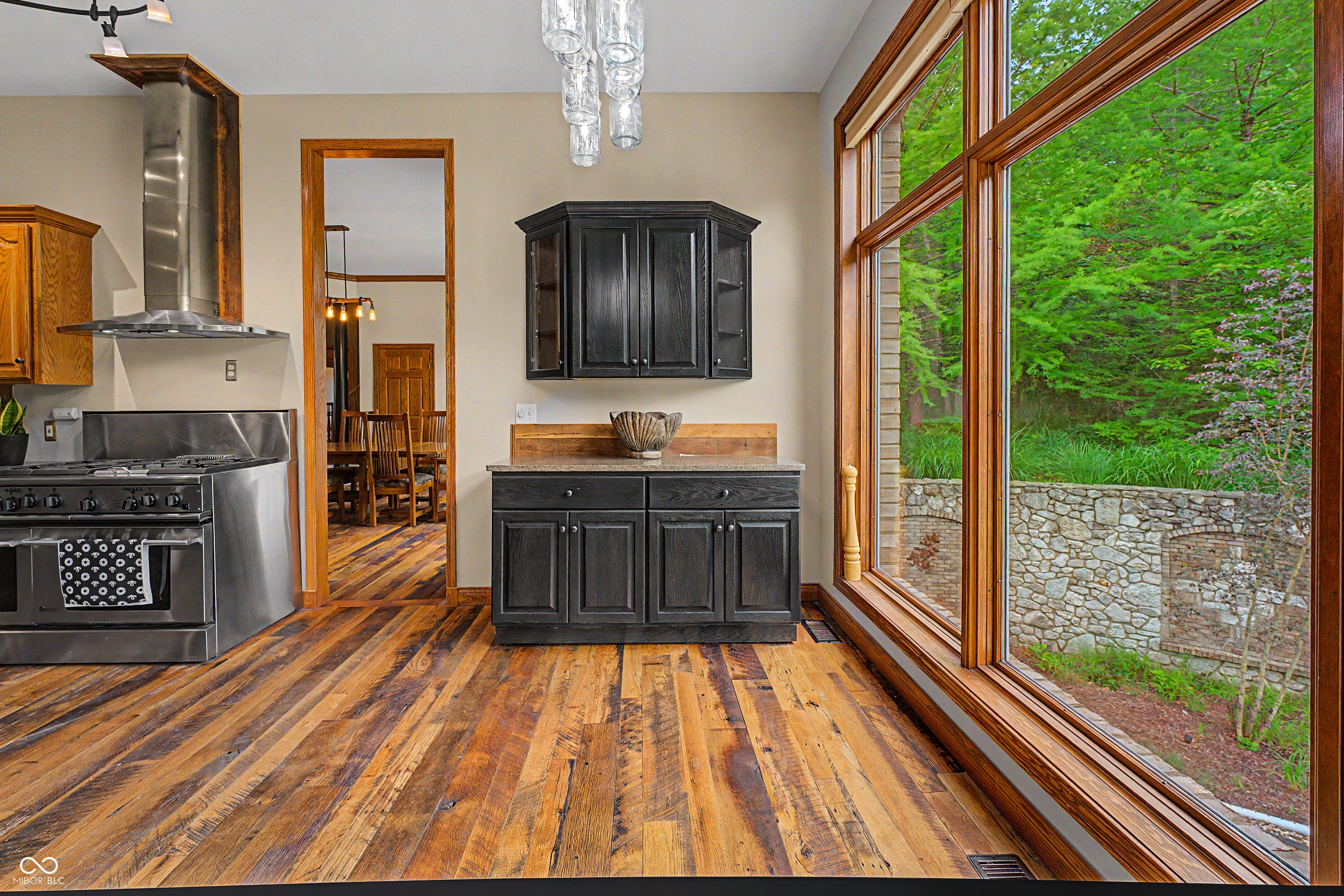12980 W Mount Healthy Rd, Columbus, IN, 47201, USA, 4 Bedrooms Bedrooms, ,5 BathroomsBathrooms,Residential,Active,12980 W Mount Healthy Rd,22103652