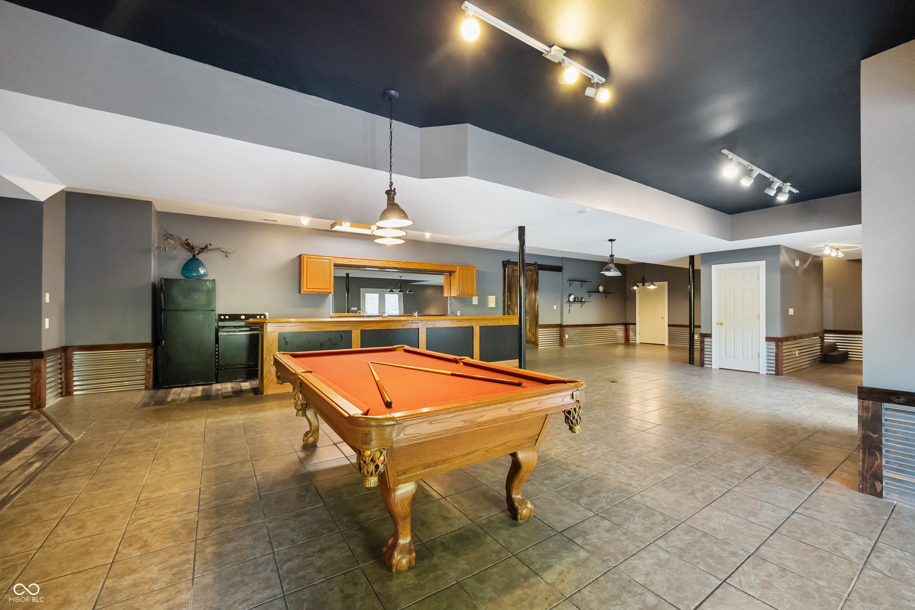 12980 W Mount Healthy Rd, Columbus, IN, 47201, USA, 4 Bedrooms Bedrooms, ,5 BathroomsBathrooms,Residential,Active,12980 W Mount Healthy Rd,22103652