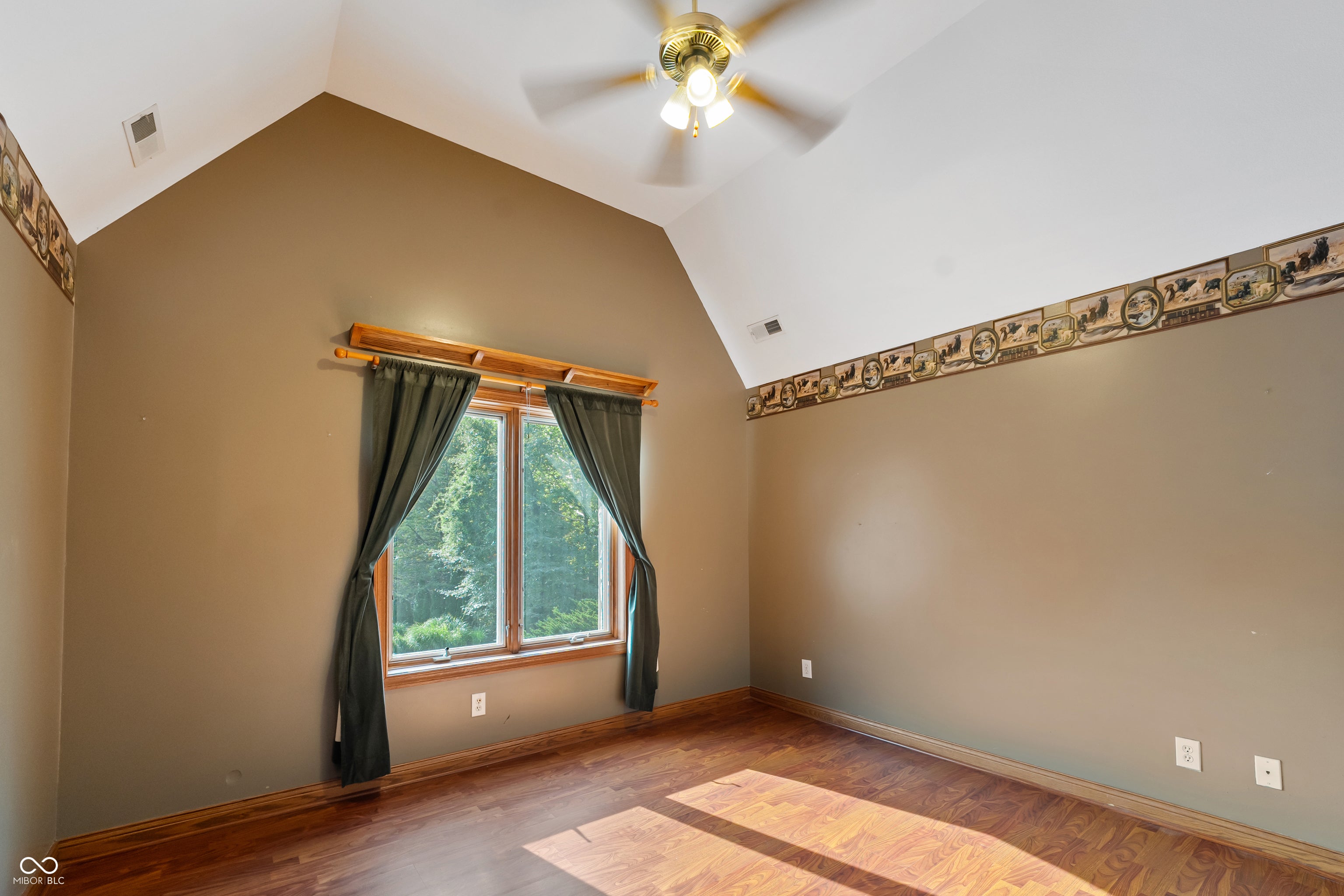 12980 W Mount Healthy Rd, Columbus, IN, 47201, USA, 4 Bedrooms Bedrooms, ,5 BathroomsBathrooms,Residential,Active,12980 W Mount Healthy Rd,22103652