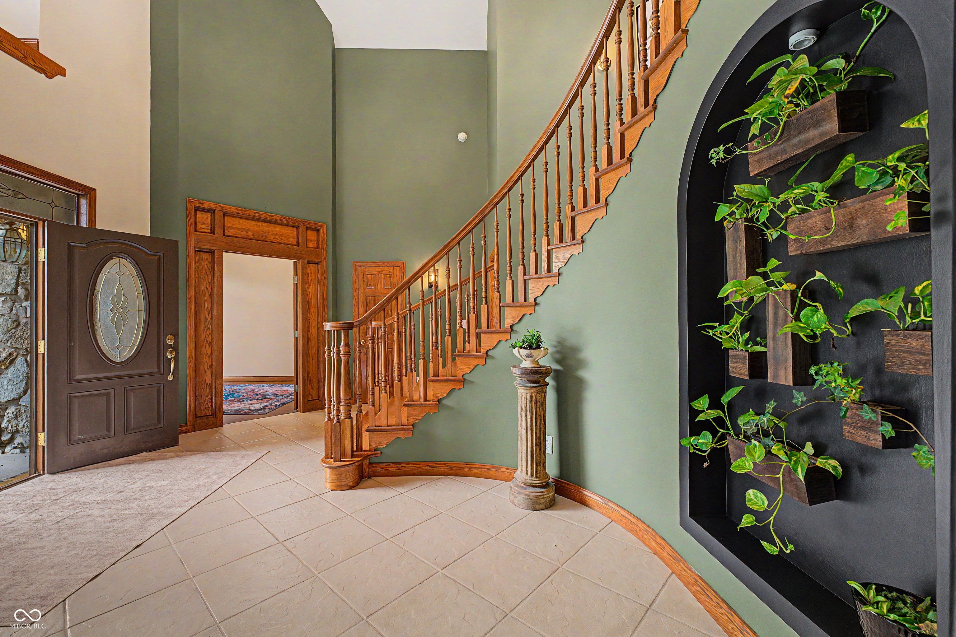 12980 W Mount Healthy Rd, Columbus, IN, 47201, USA, 4 Bedrooms Bedrooms, ,5 BathroomsBathrooms,Residential,Active,12980 W Mount Healthy Rd,22103652