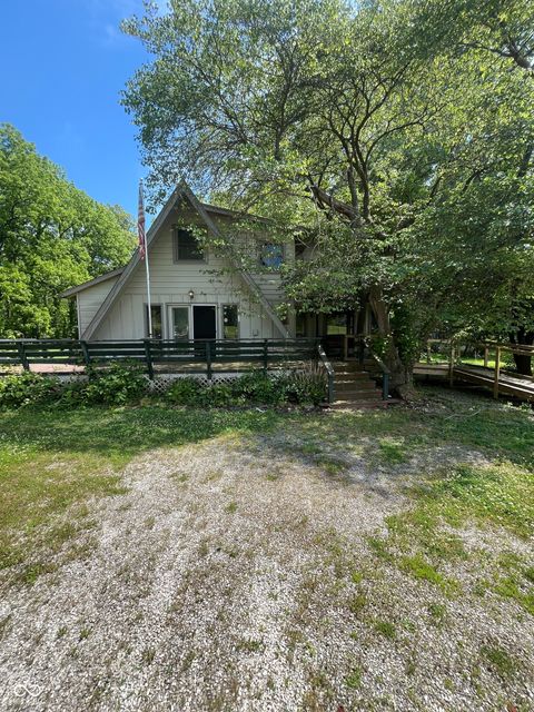 Photo of 4007 E State Road 46, Nashville, IN 47448 (MLS # 22071495)