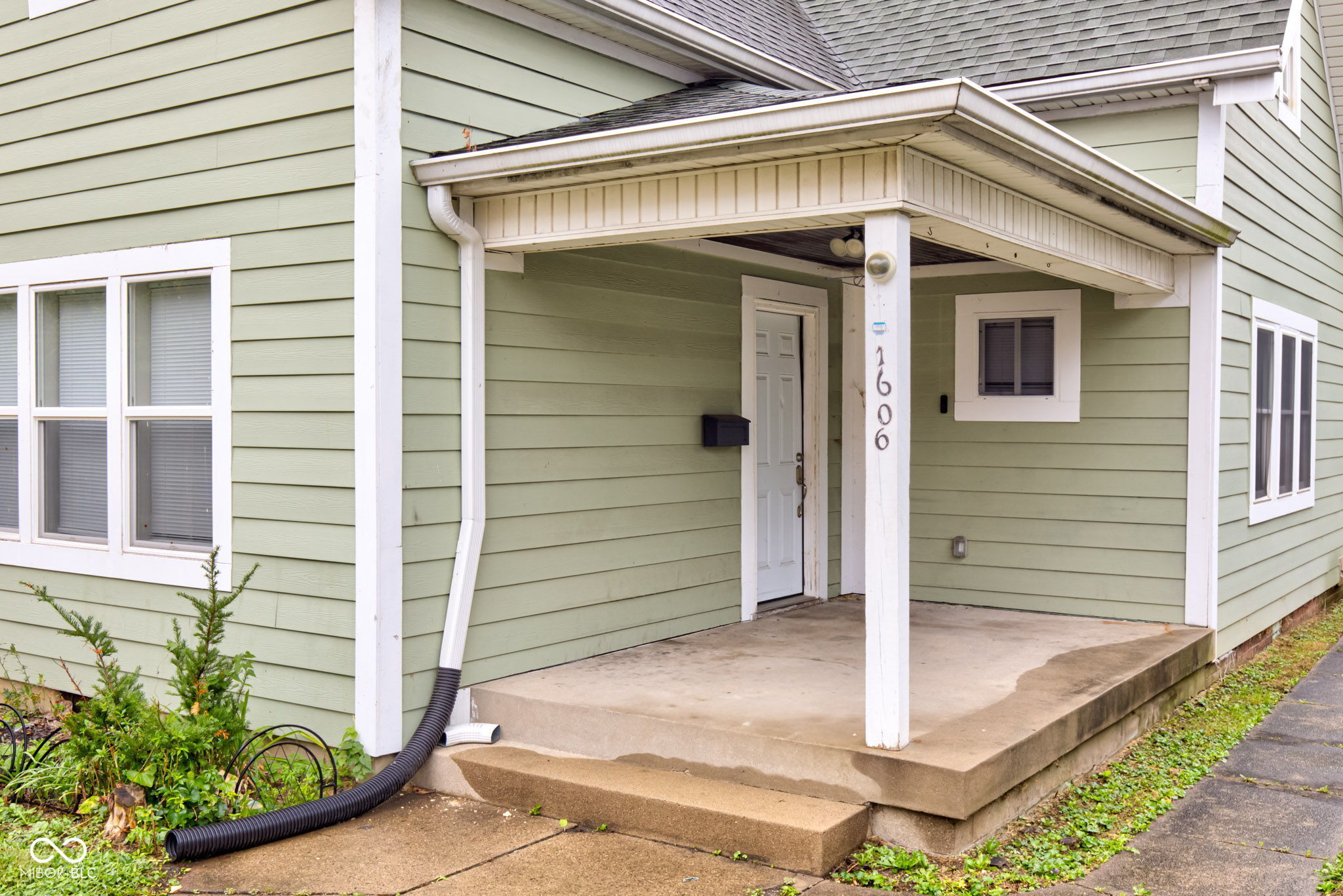 1606 Ringgold Avenue