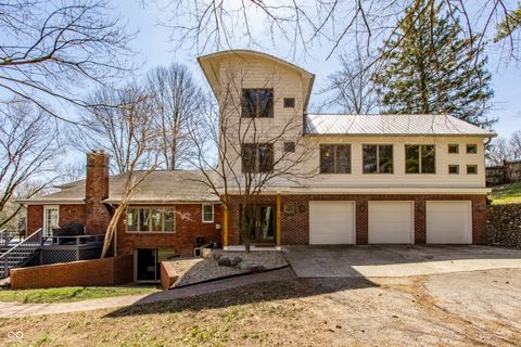 1065 E 76th Street Indianapolis IN 46240