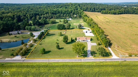 Photo for 1195 E County Road 1000 S