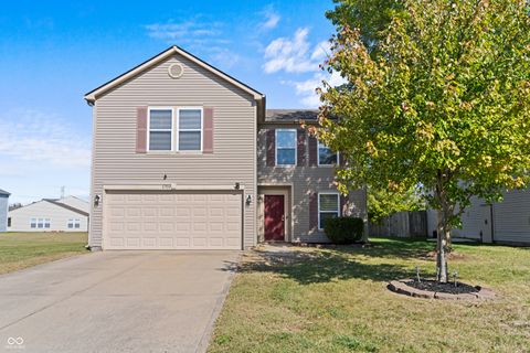 Photo of 6902 W Stansbury Boulevard, McCordsville, IN 46055 (MLS # 22068087)