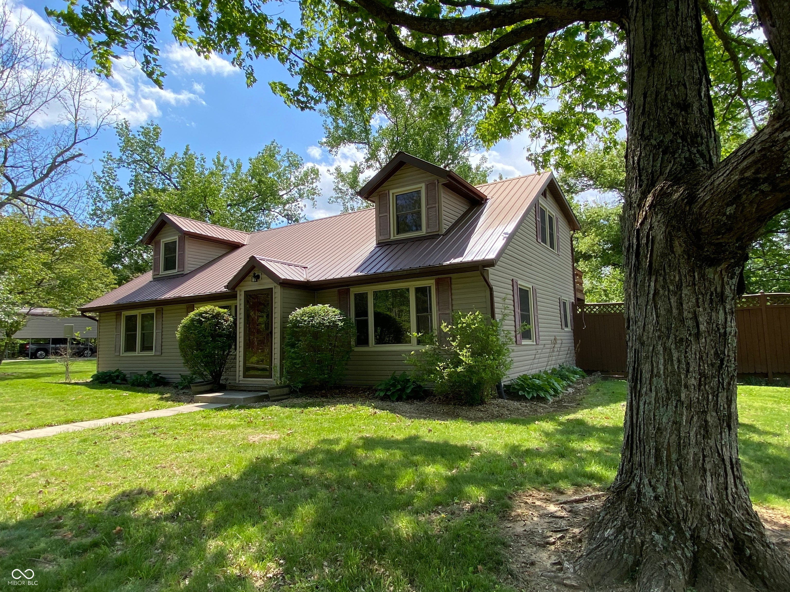 9677 W Reeves Road