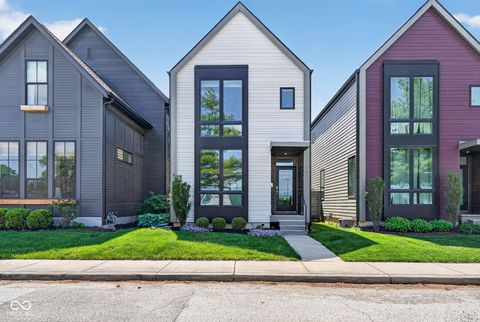 Photo of 1417 E 11th Street, Indianapolis, IN 46201 (MLS # 22097777)