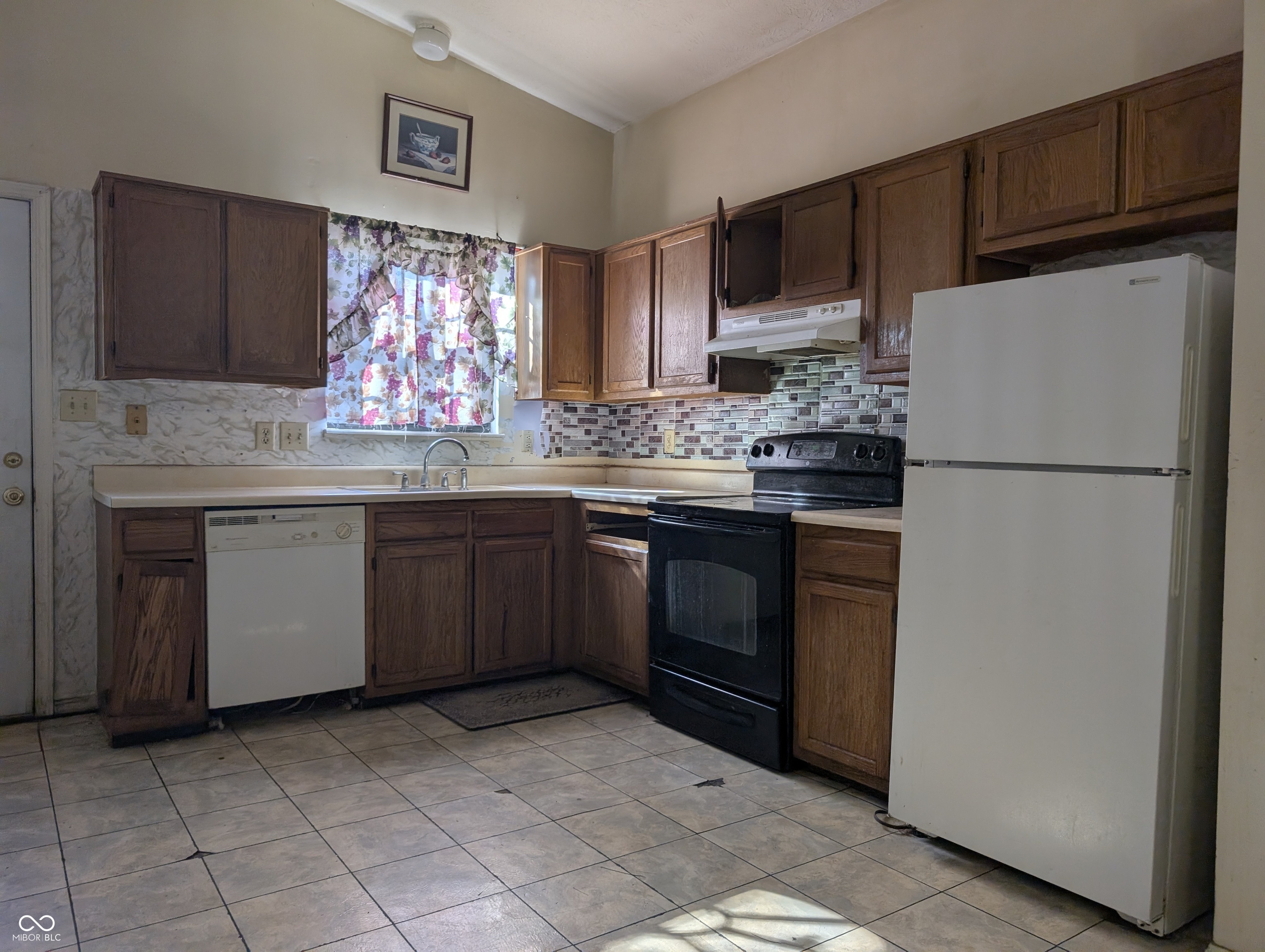 4117 Luxembourg Circle E