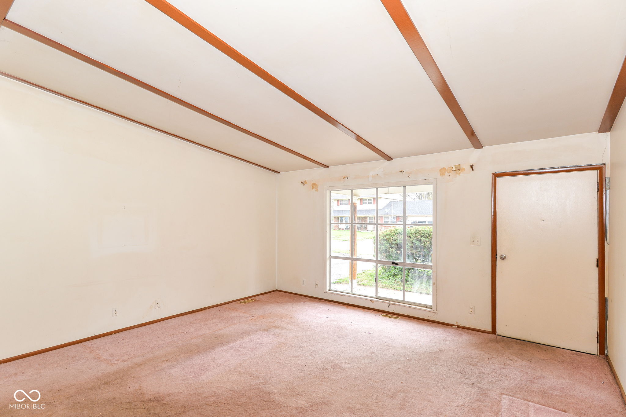 4114 Eisenhower Drive