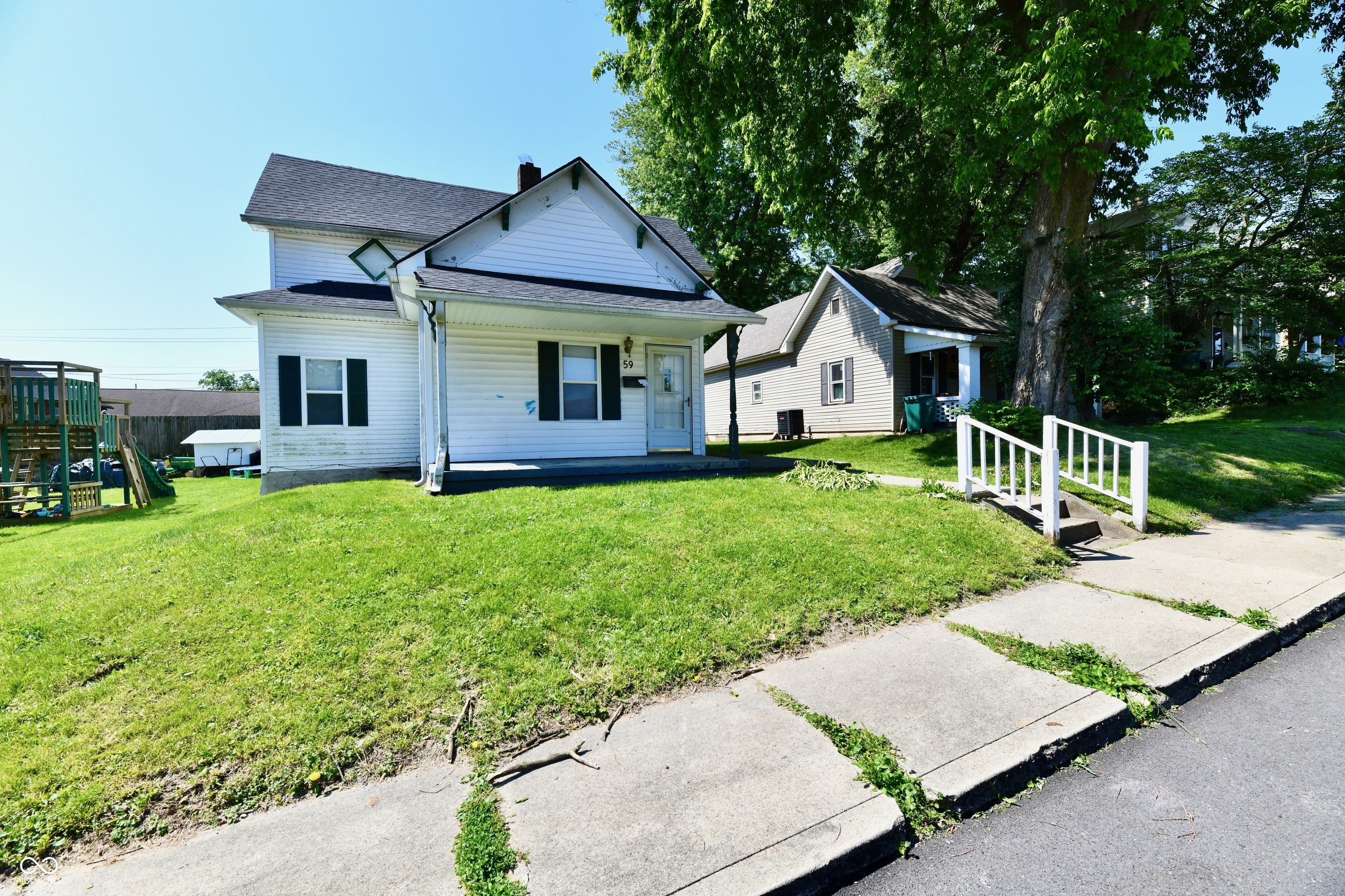 59-61 E Washington Street