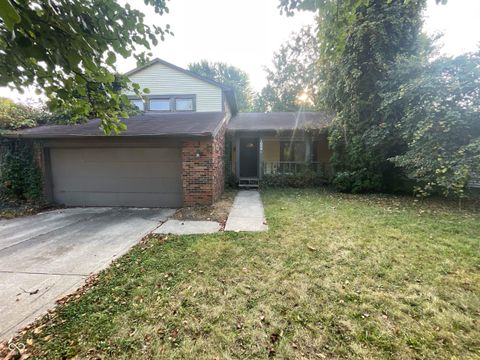 Photo of 1669 Purcell Circle, Indianapolis, IN 46231 (MLS # 22064223)