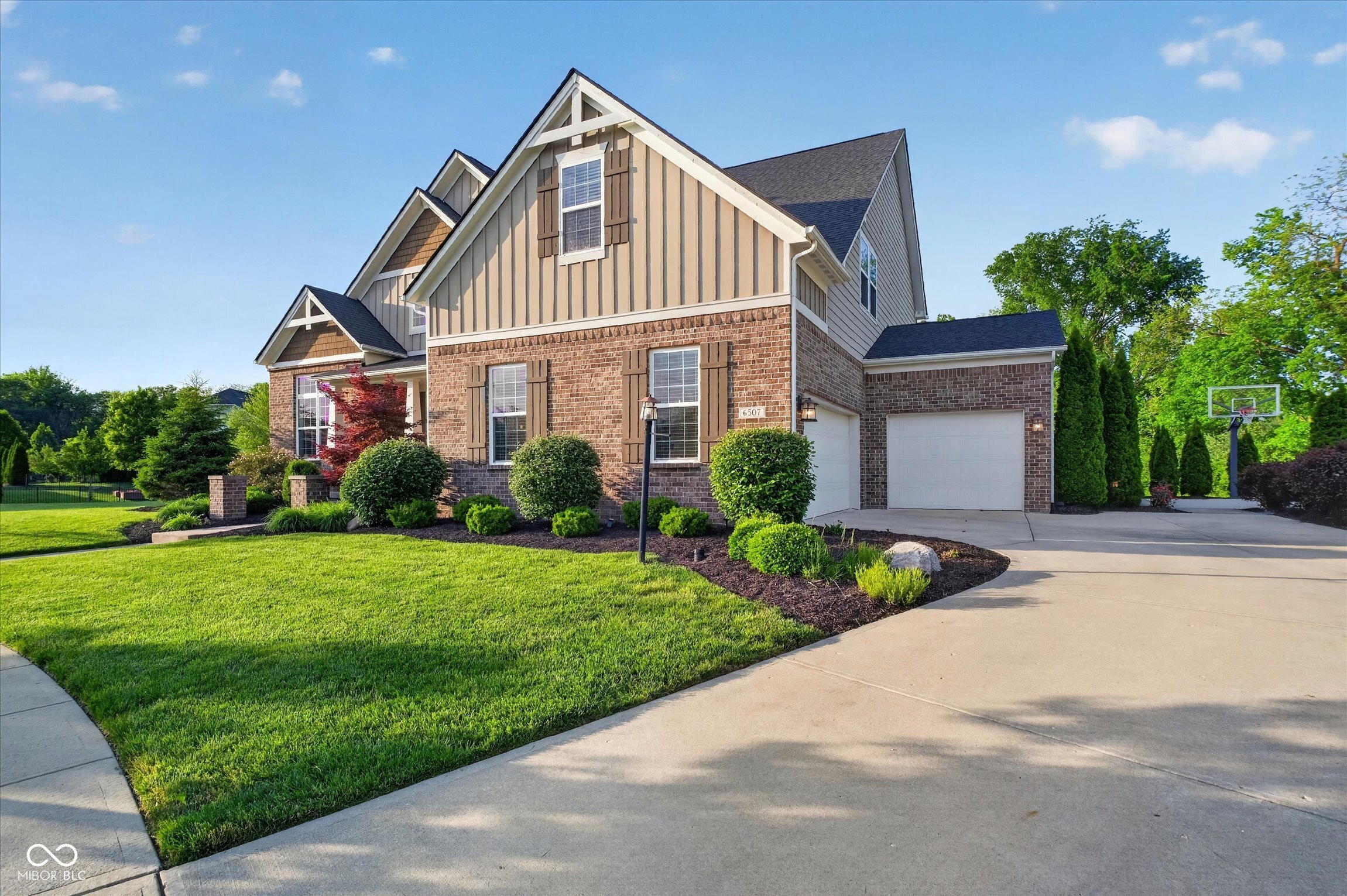 6507 Regents Park Court