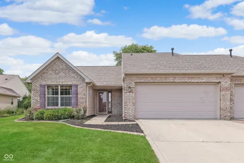 1488 Hamilton Drive, Greenwood, IN 46143 - MLS#: 22025139