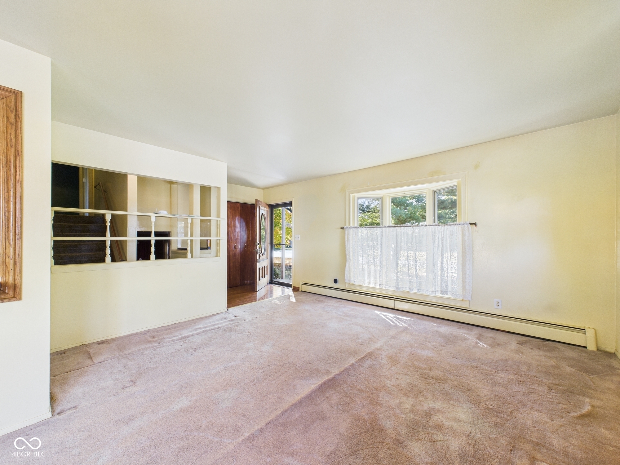 10301 N Delaware Street