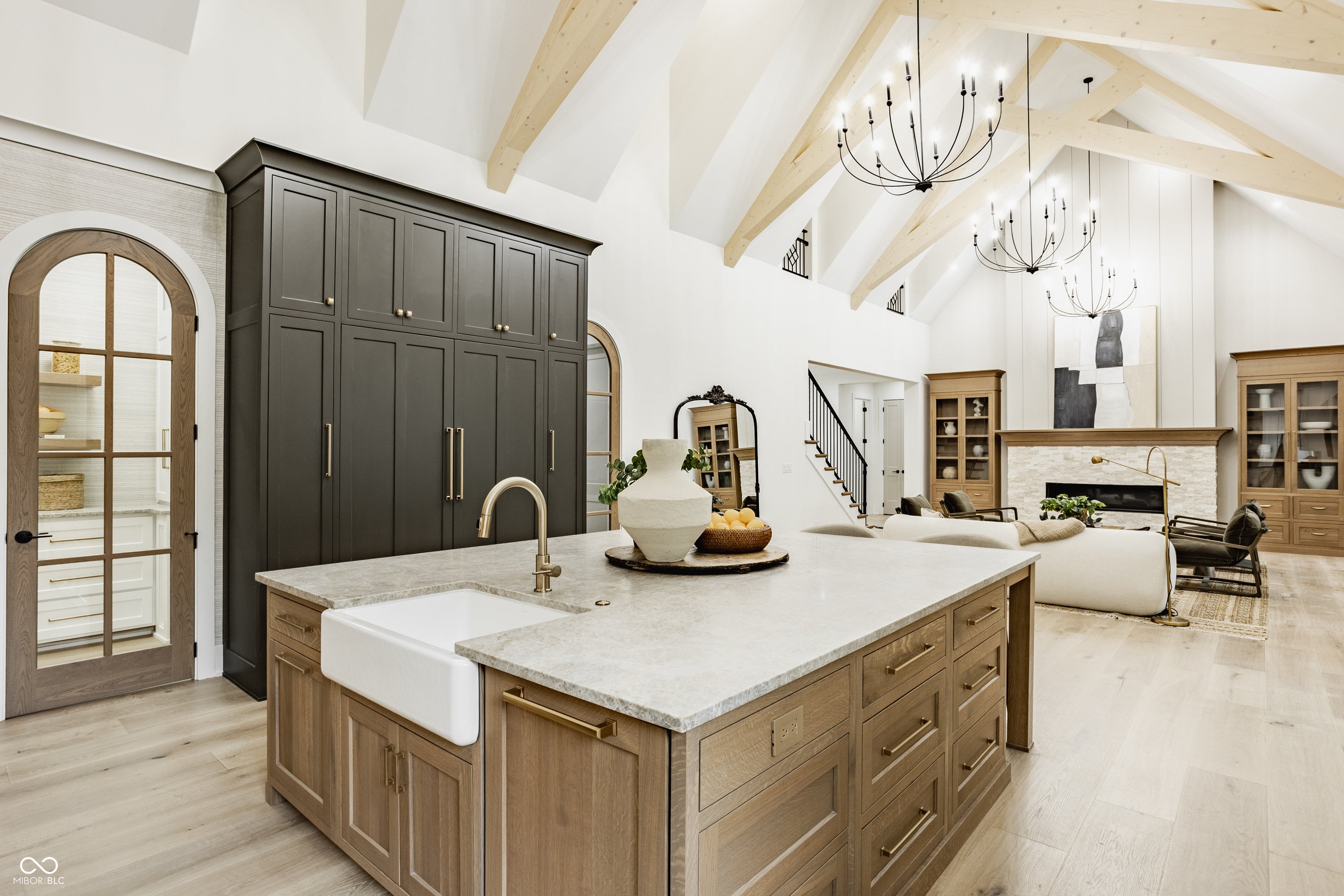 15876 Oak Park