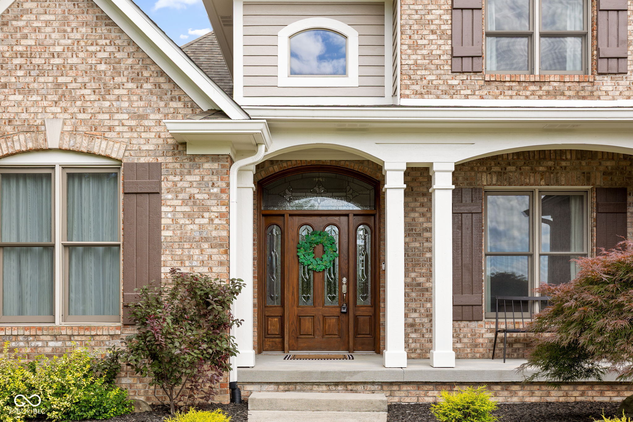 7 Woodsedge Court