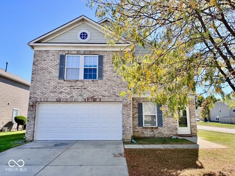 Photo of 12431 Teacup Way, Indianapolis, IN 46235 (MLS # 22099367)