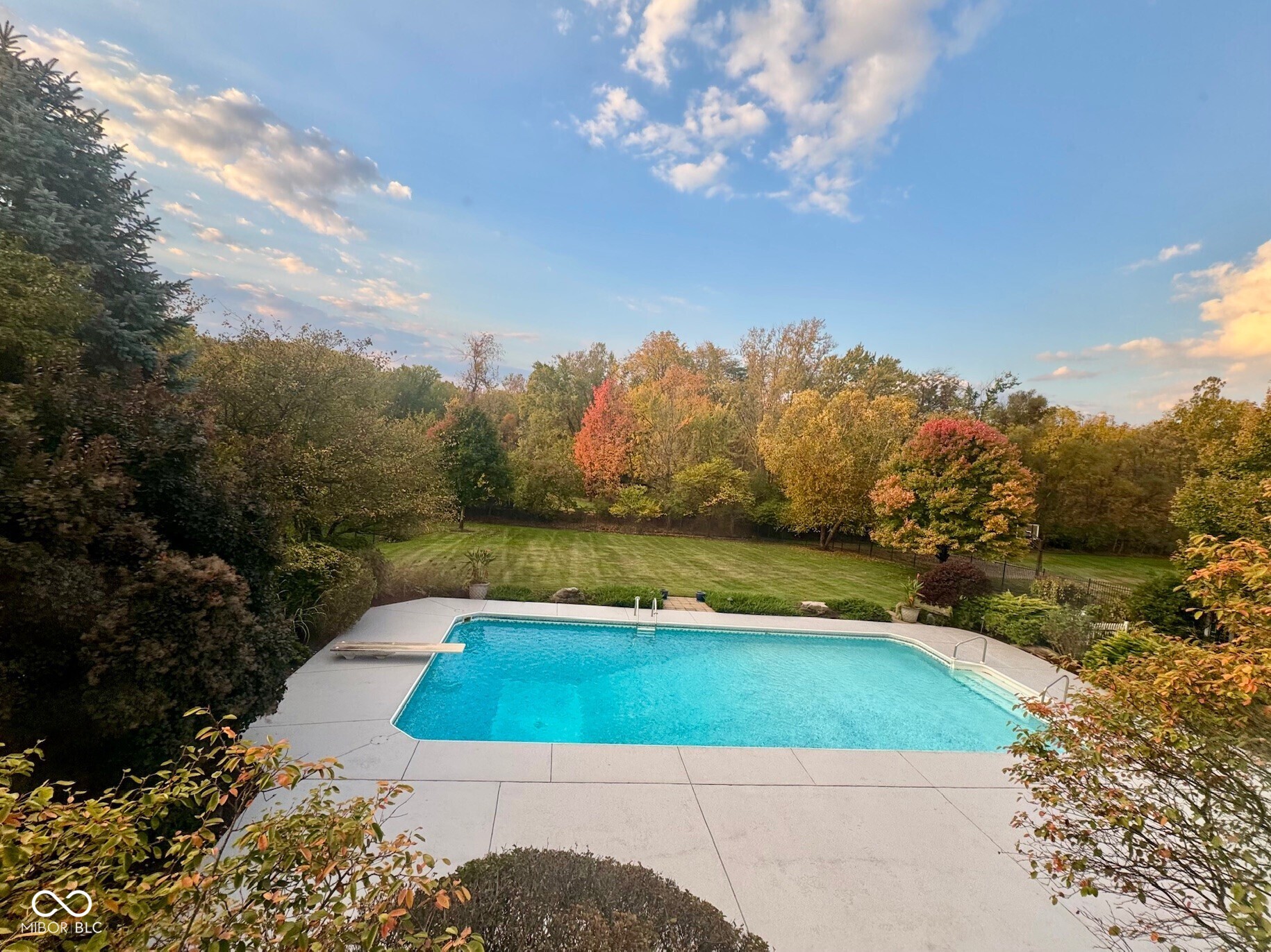 4929 Deer Ridge Drive S