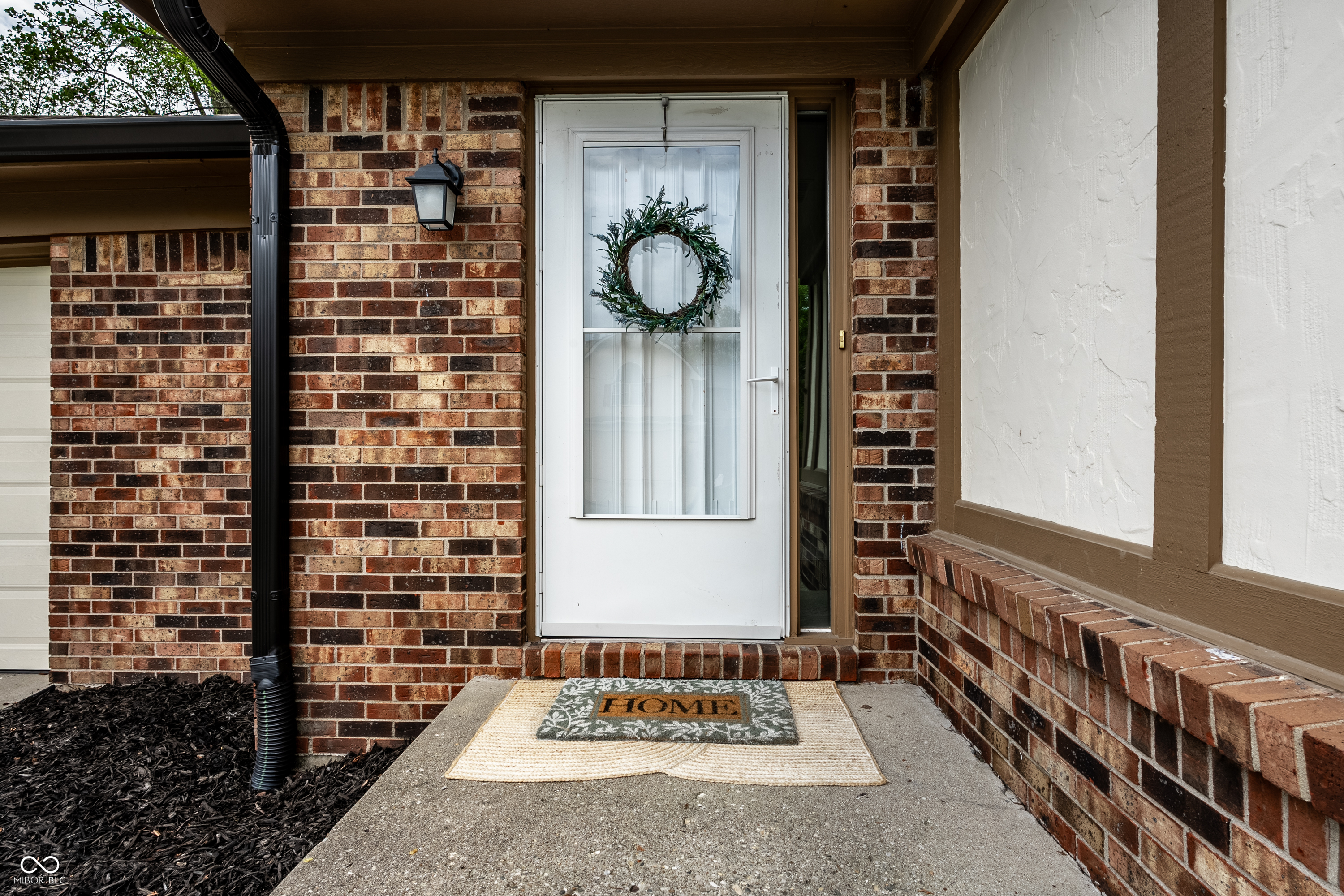 8323 Mockingbird Lane