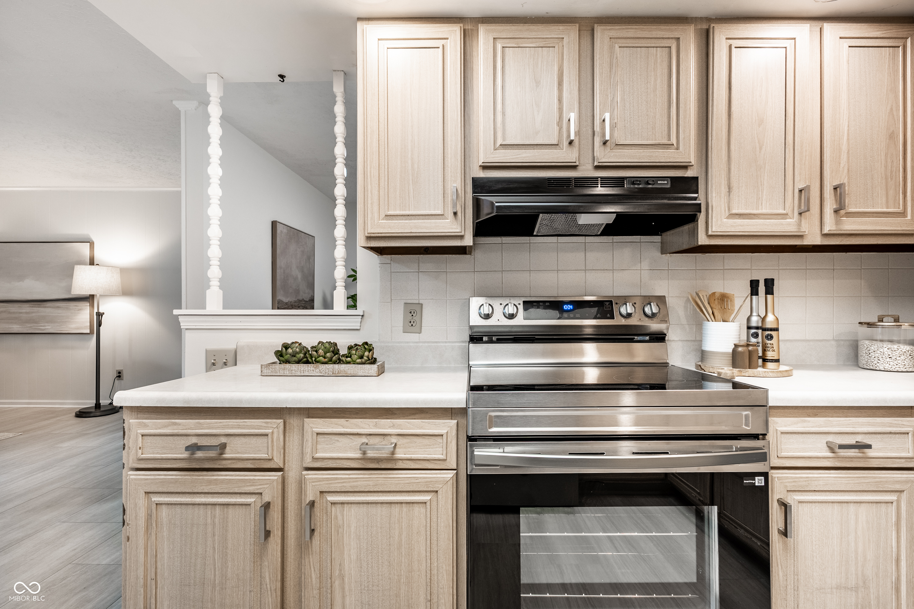 8323 Mockingbird Lane