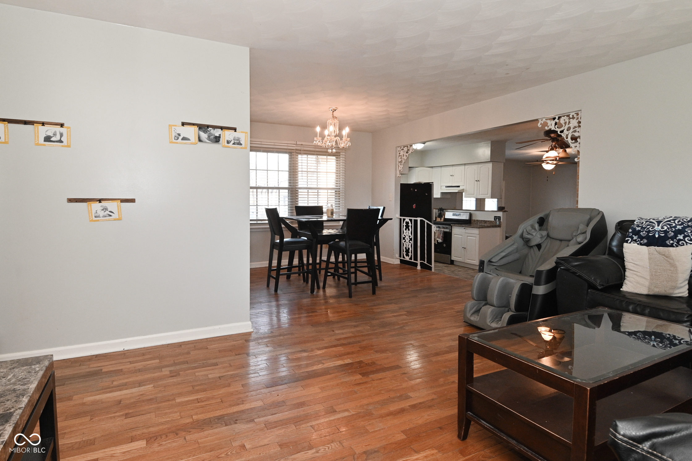 8104 E Edgewood Avenue