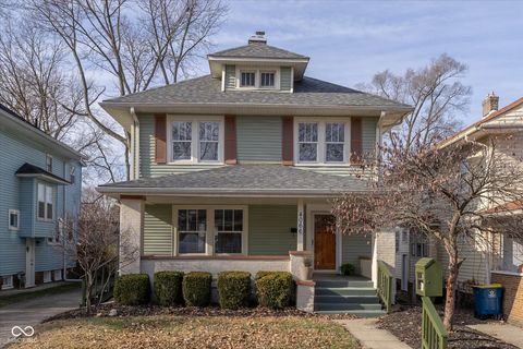 Photo of 4066 Broadway Street, Indianapolis, IN 46205 (MLS # 22078005)