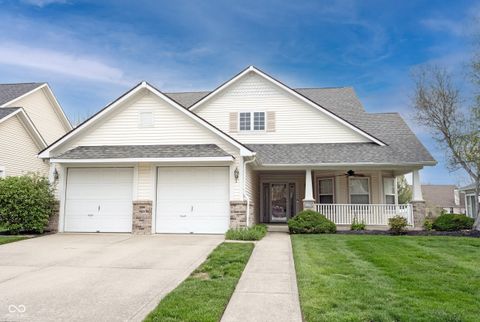 Photo of 9660 Shasta Drive, Fishers, IN 46038 (MLS # 22092913)