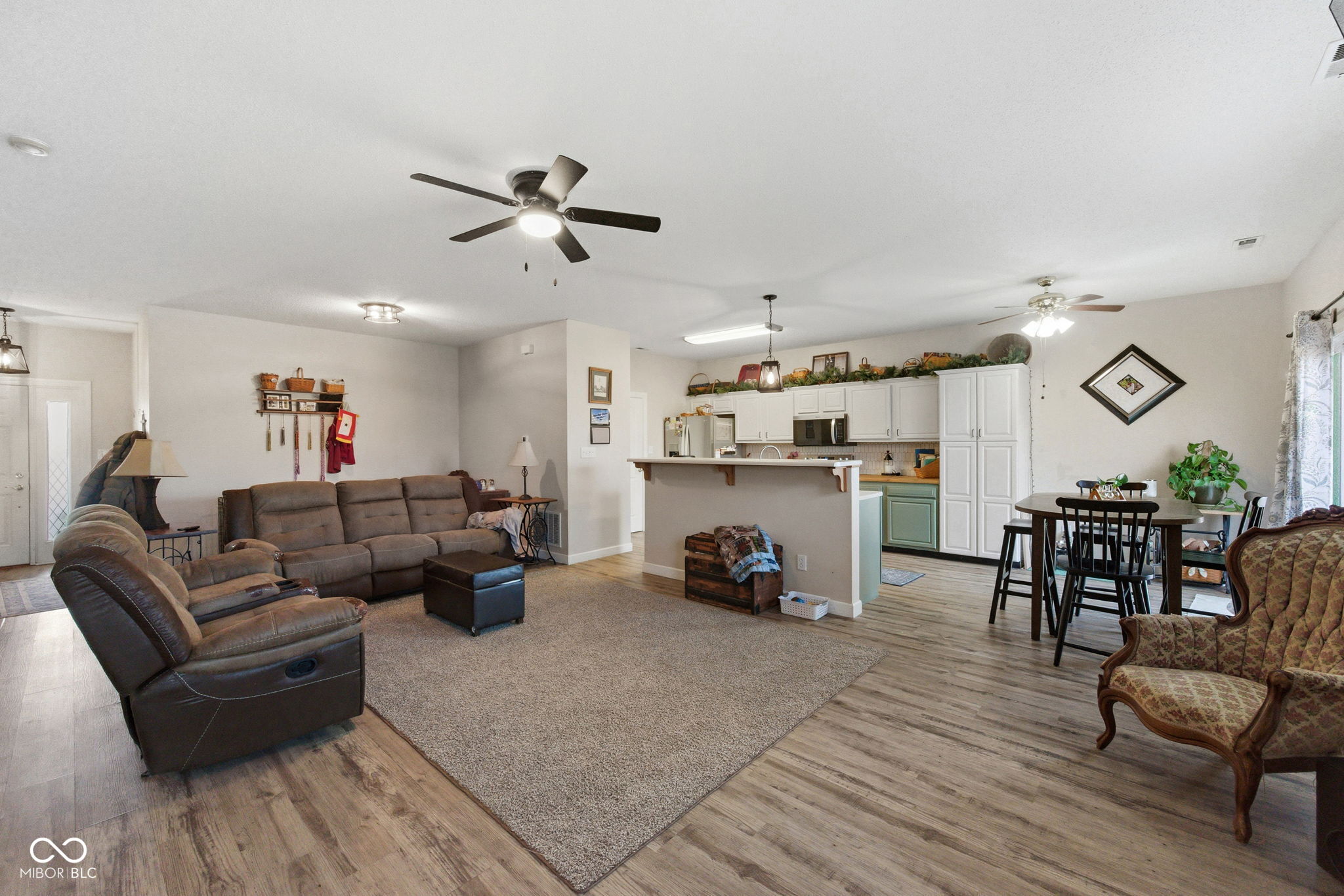 6460 Dusty Laurel Drive