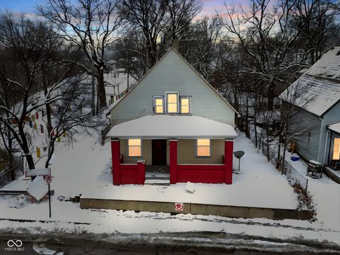 Photo of 445 W 29th Street, Indianapolis, IN 46208 (MLS # 22075693)