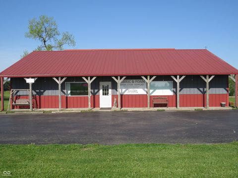 10140 S US Highway 31 Elizabethtown IN 47232