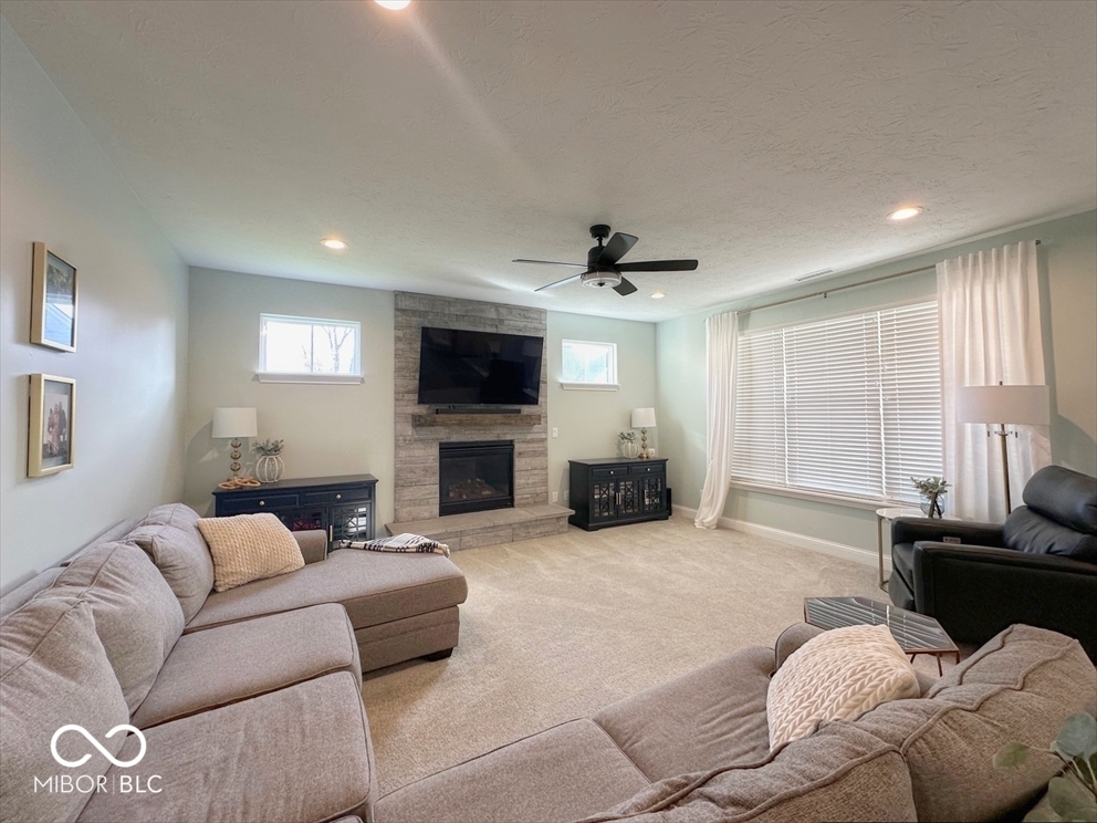 1115 Freshwater Lane