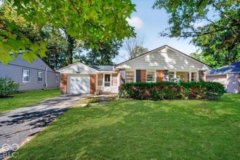 Photo of 5718 Primrose AVE, Indianapolis, IN 46220 (MLS # 22130124)