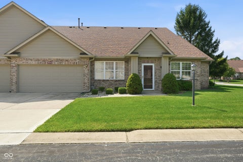 Photo of 18432 Piers End Drive, Noblesville, IN 46062 (MLS # 22123477)