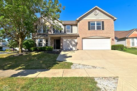 Photo of 17193 Linda Way, Noblesville, IN 46062 (MLS # 22054169)
