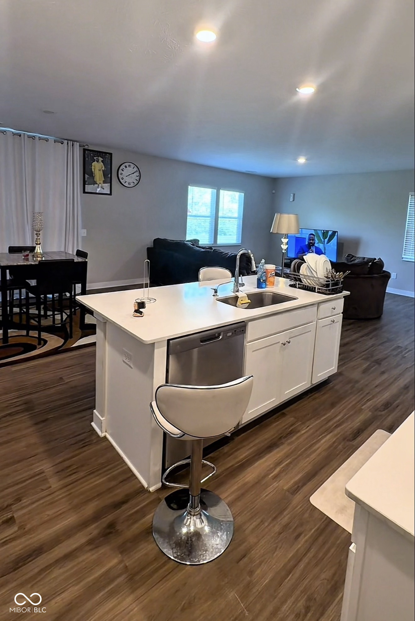 3684 Locust Drive