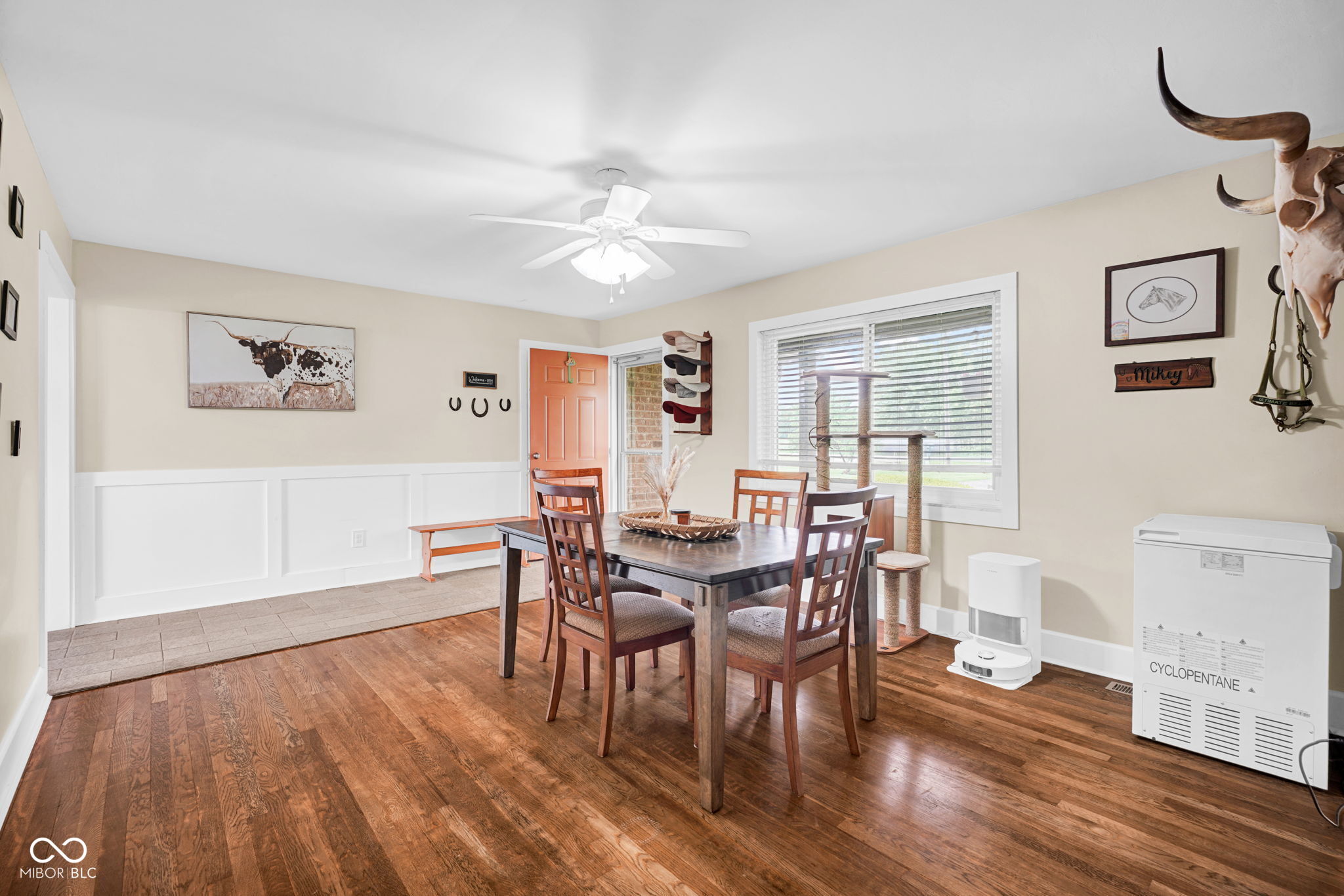 4611 E County Road 100 N
