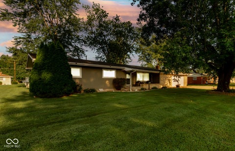 Photo for 164 S East
