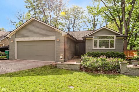 Photo of 329 N East Street, Westfield, IN 46074 (MLS # 22097089)
