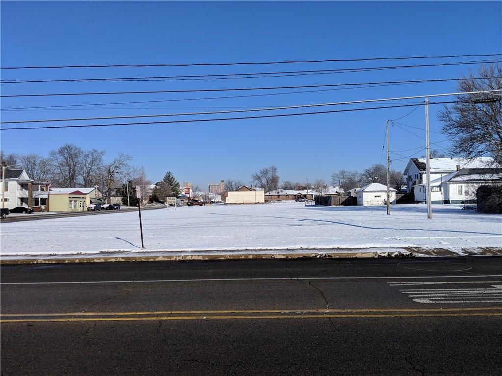 Photo 1 of 2 — 1742 Meridian Street, Anderson, IN 46016