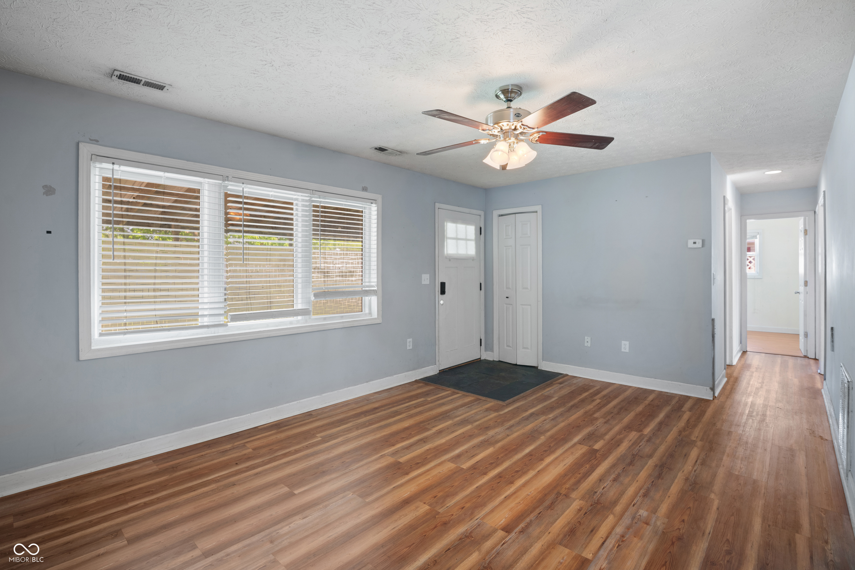 1605 Douglas Lane
