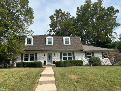 Photo of 3616 Twin Springs DR, Carmel, IN 46033 (MLS # 22124920)